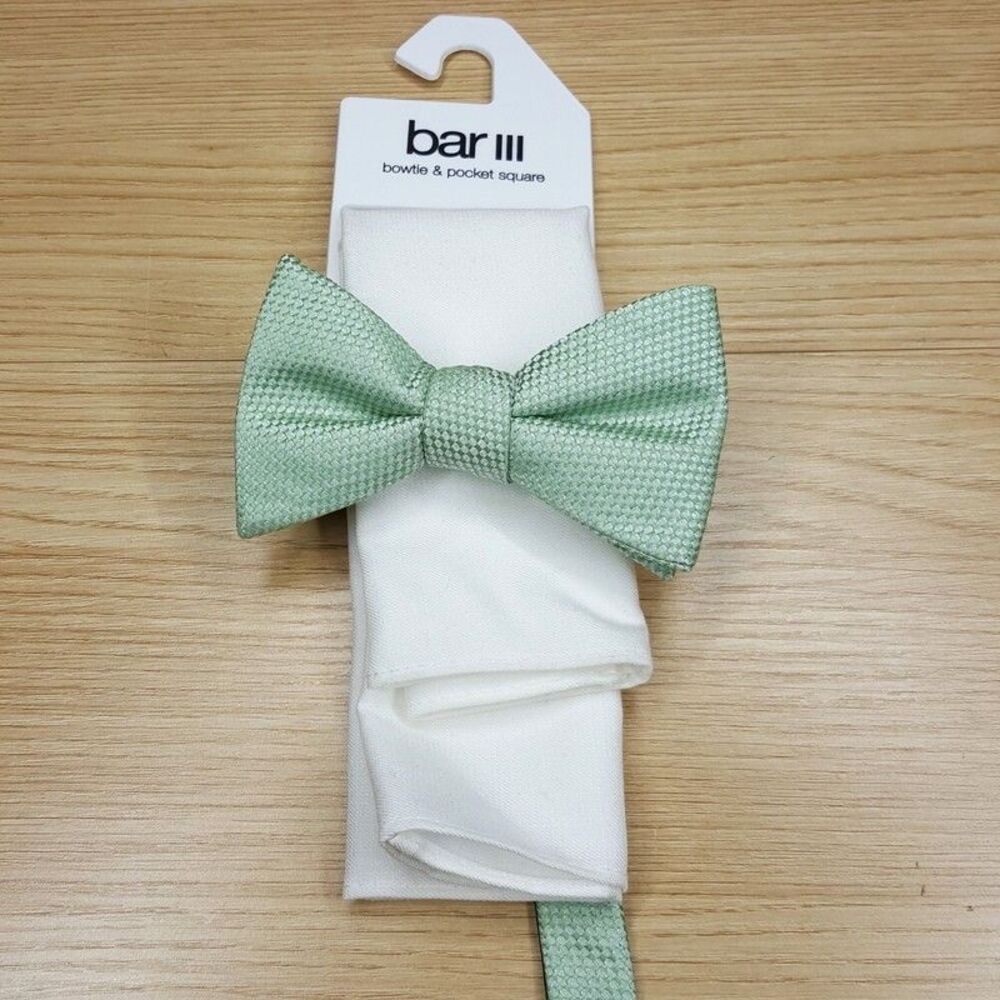 BAR III Mens Bow Tie Mint Green Textured Pre-Tied + White Pockets Square